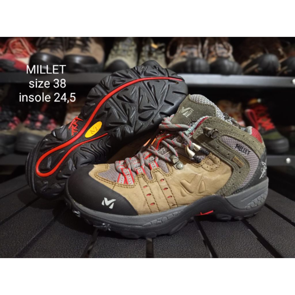 sepatu outdoor thrifting MILLET
