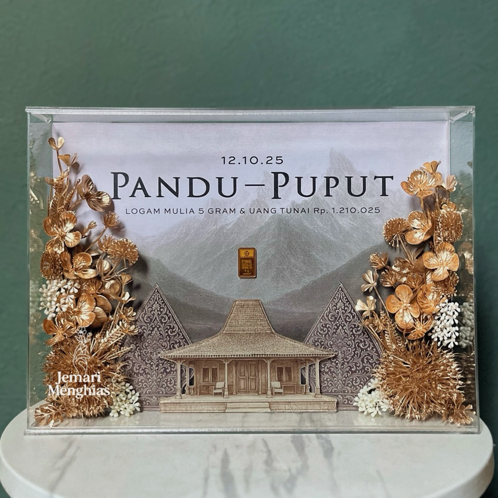 FRAME MAHAR RUMAH ADAT KLASIK