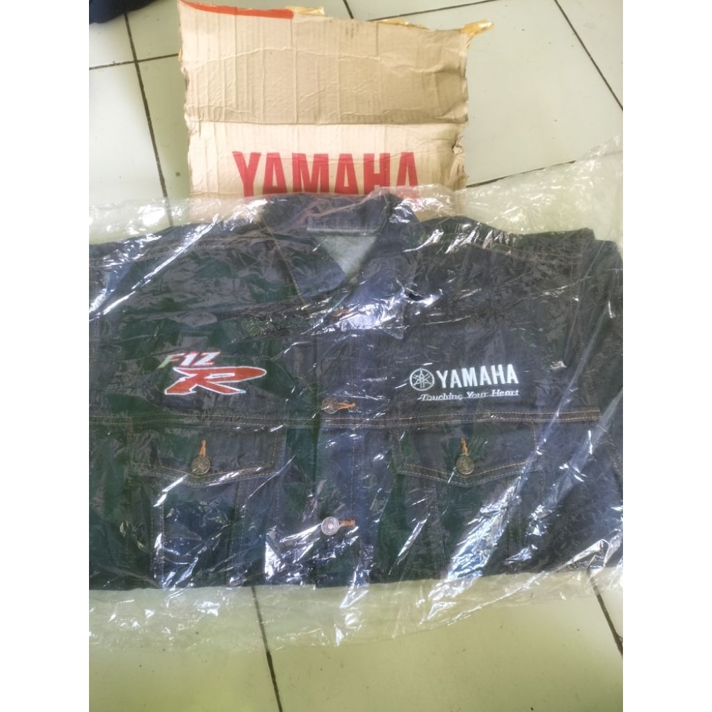 jaket asli bawaan motor Yamaha f1zr