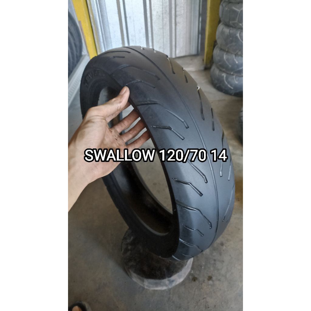 BAN MATIC SWALLOW 120/70 14. BAN SECOND UKIRAN. TUBELESS
