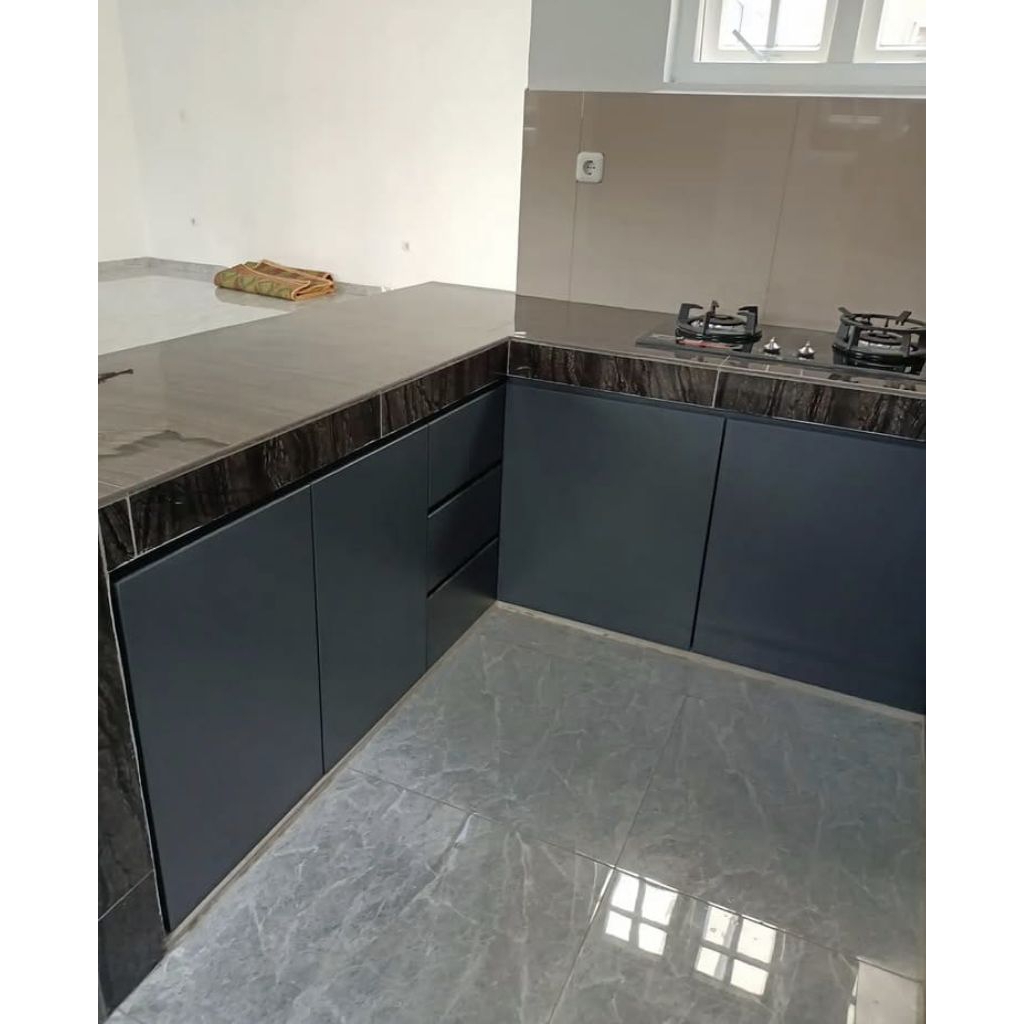 Lemari Kitchen Set Bawah Minimalis – Kabinet Dapur Custom Kediri / Nganjuk / Jombang