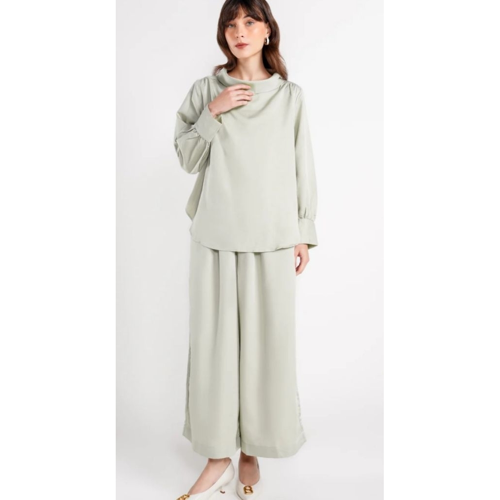 Benang Jarum Esther Comfy Set Grey - one set