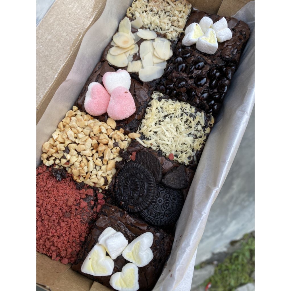fudgy brownies 20x10