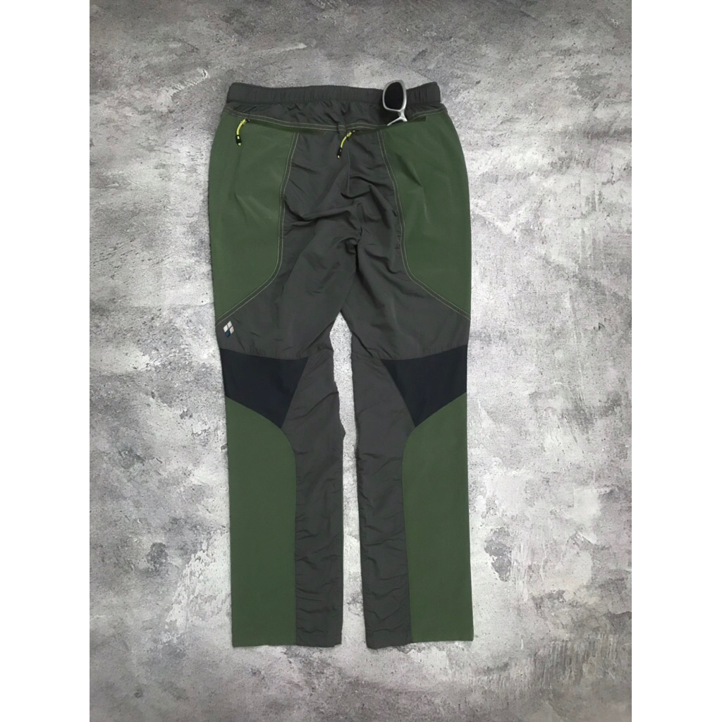 CELANA OUTDOOR MONTBELL