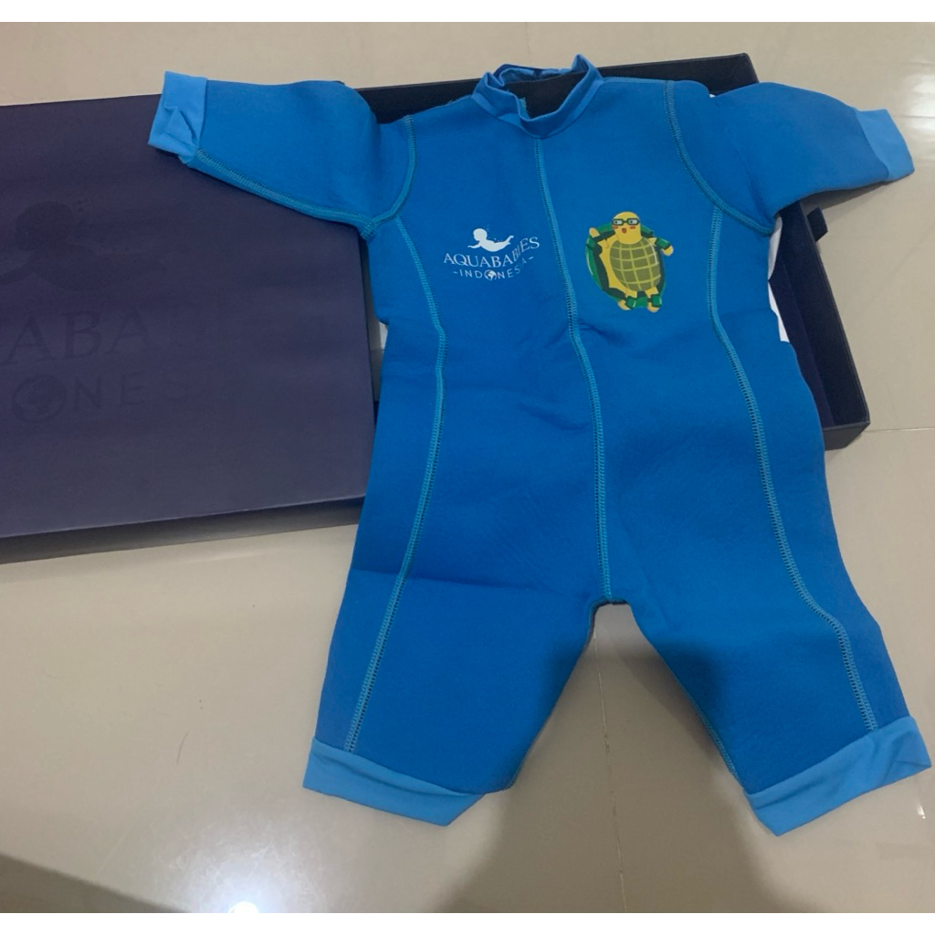 Preloved Wet Suit Bayi 0-1 tahun
