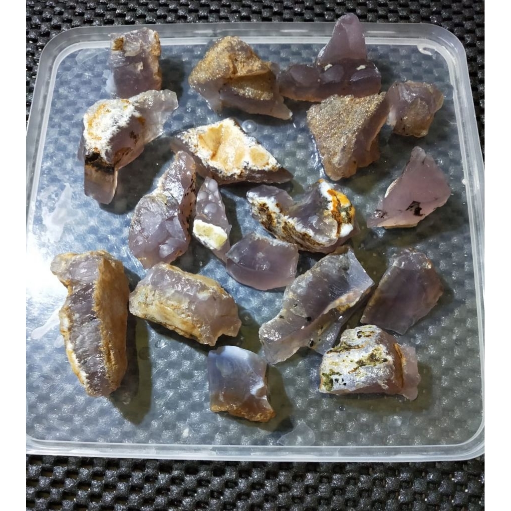 bahan batu bacan obi ungu asli natural