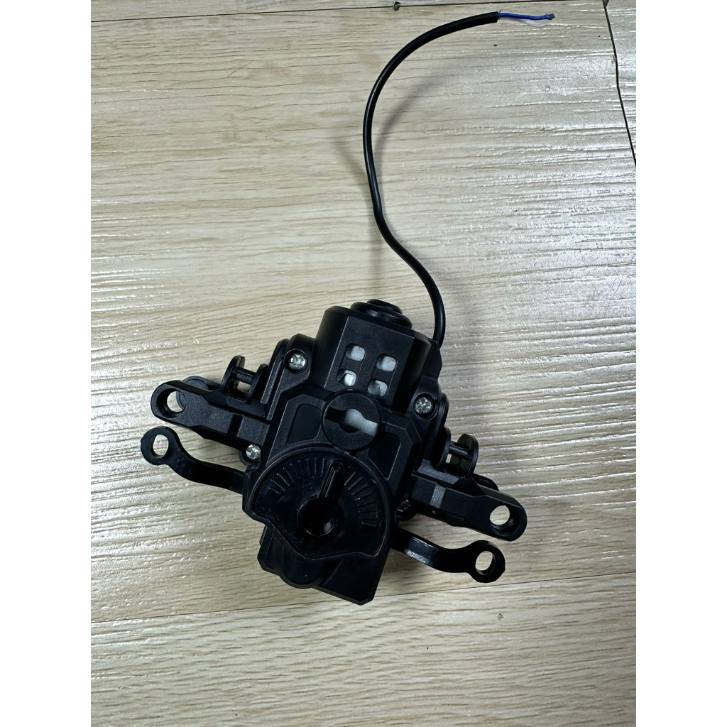 Gearbox RC Offroad  1:18 Sparepart Rock Crawler Mesin Penggerak Depan Belakang Mobil Remot Kontrol