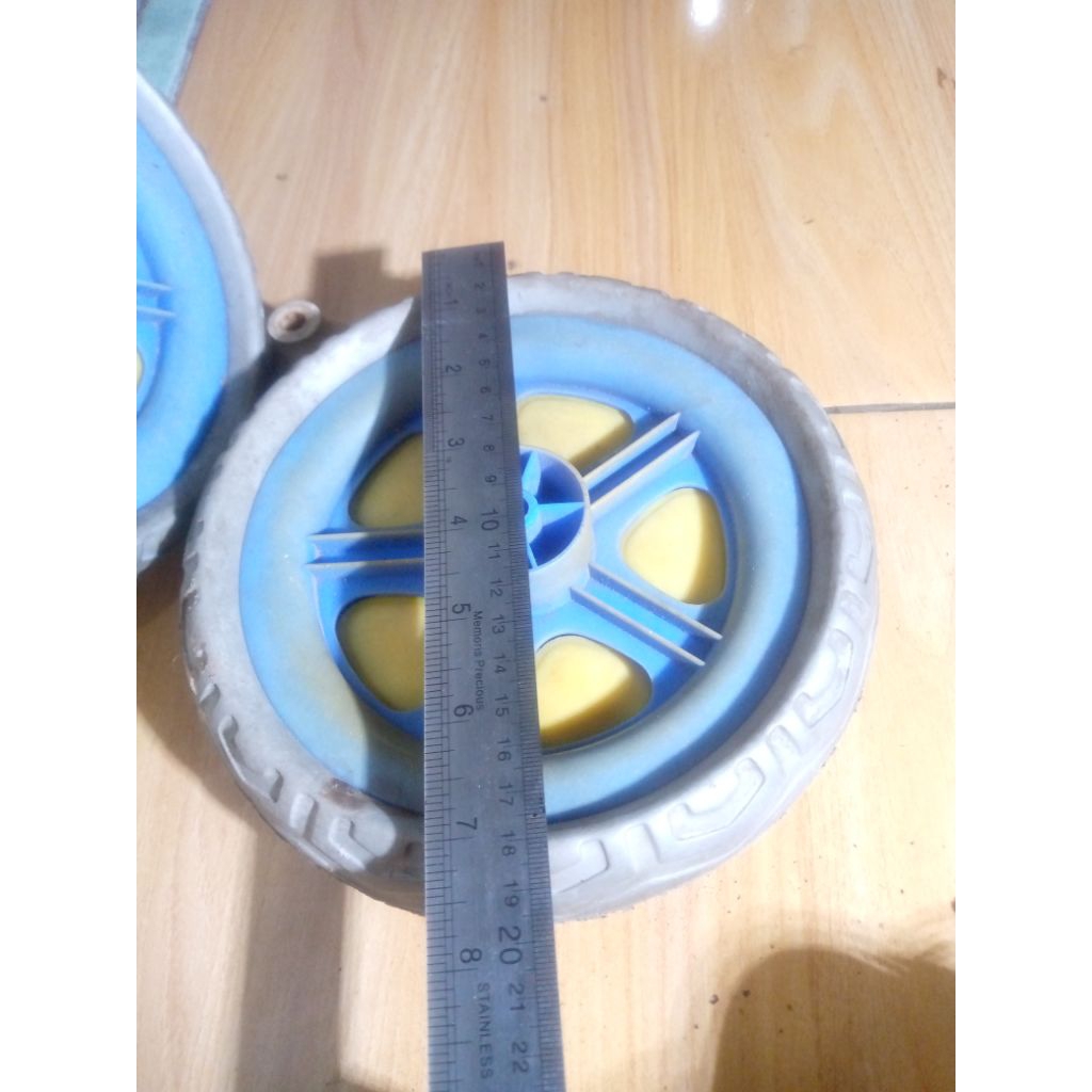 roda bekas sepeda roda 3 family