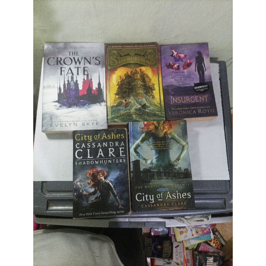 Novel Import The Short Second life of Bree Tanner (HC) , Twilight, The Host (Stephenie Meyer) , Insu