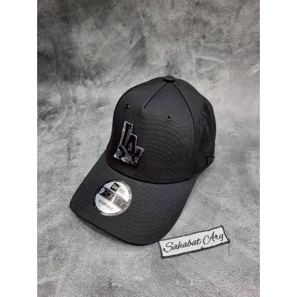 Topi LA Baseball Logo Metal