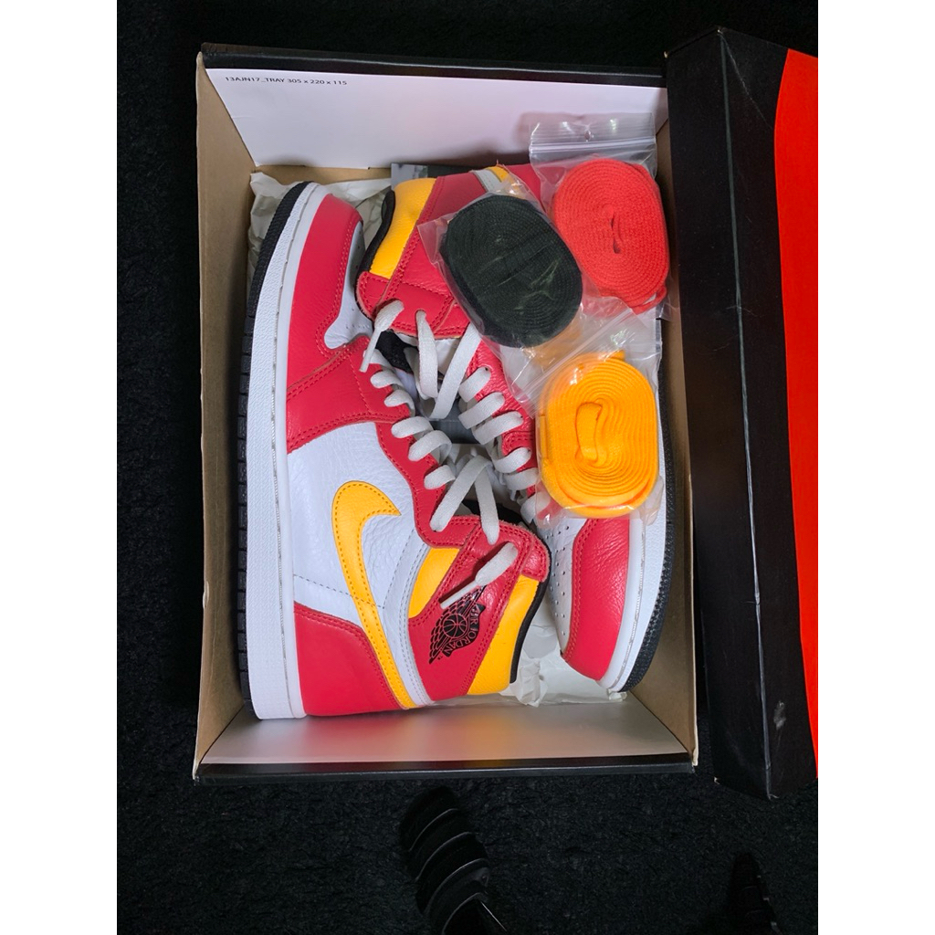 Air Jordan 1 retro high OG (second)