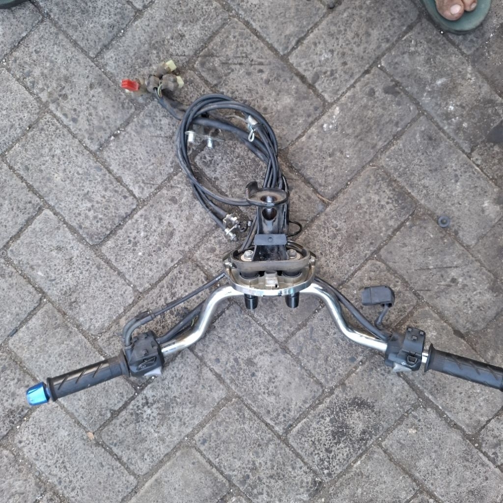 Setang Stir Stang Setir Set Holder Set Kabel Gas PCX 160 Stang Stir Setang Setir Fullset PCX 160 K1Z