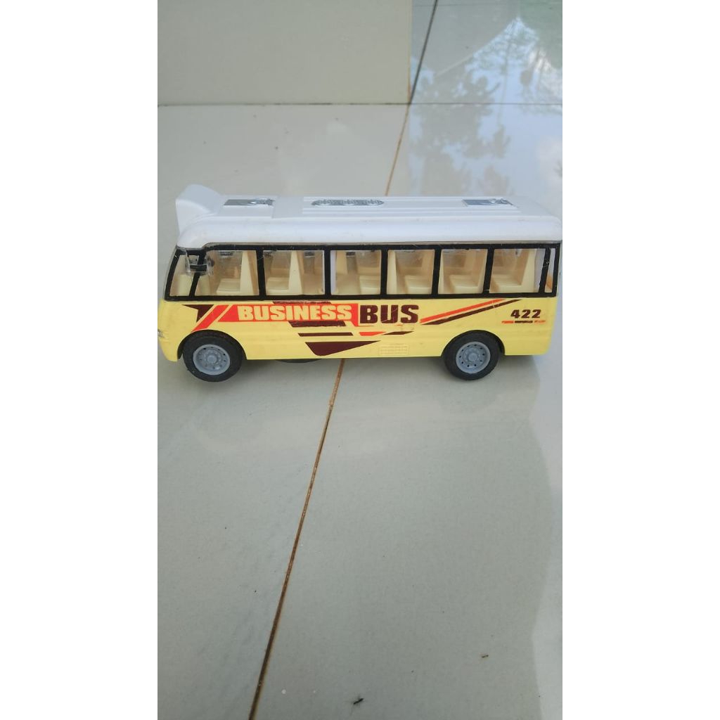 mainan mobil-mobilan bus mini anak-anak