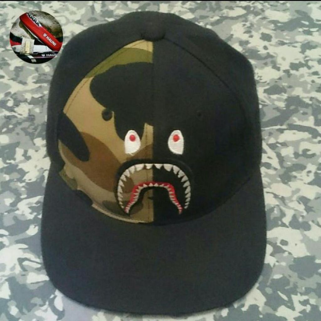 Topi A bathing ape camo original