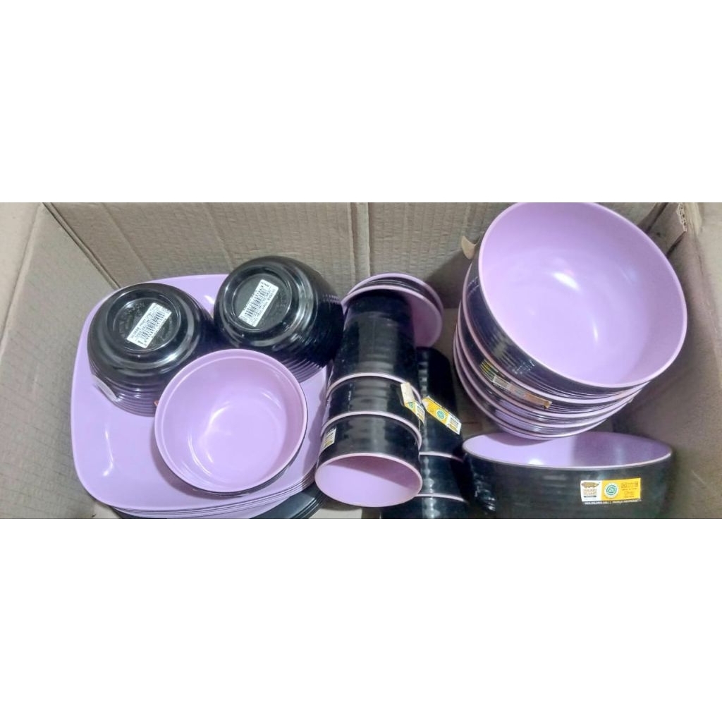 Piring plastik melamin