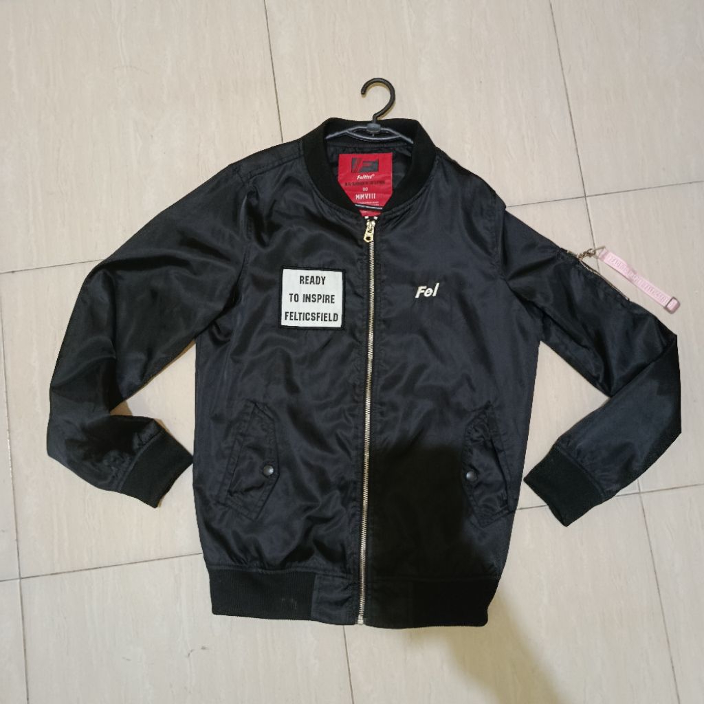 Jacket Casual Bomber Feltic Size S Pria Original