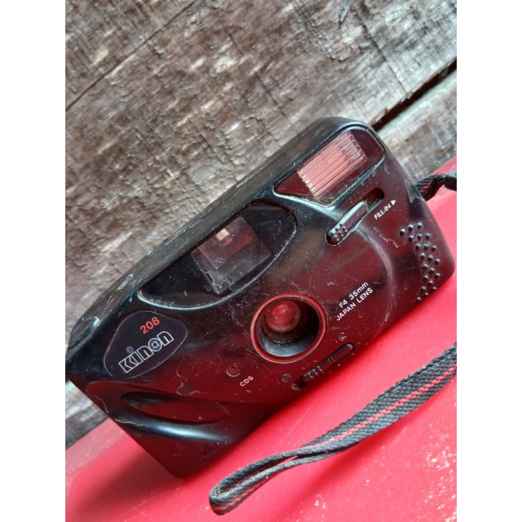kamera analog 45rb jadul antik kuno lawas vintage kuno display anggap mati