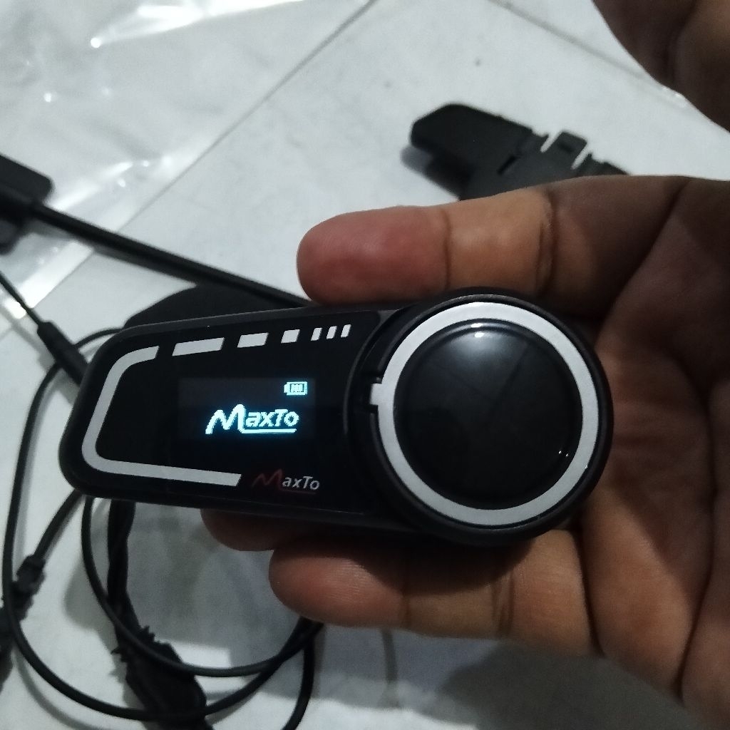 Intercom Maxto M2C // Second