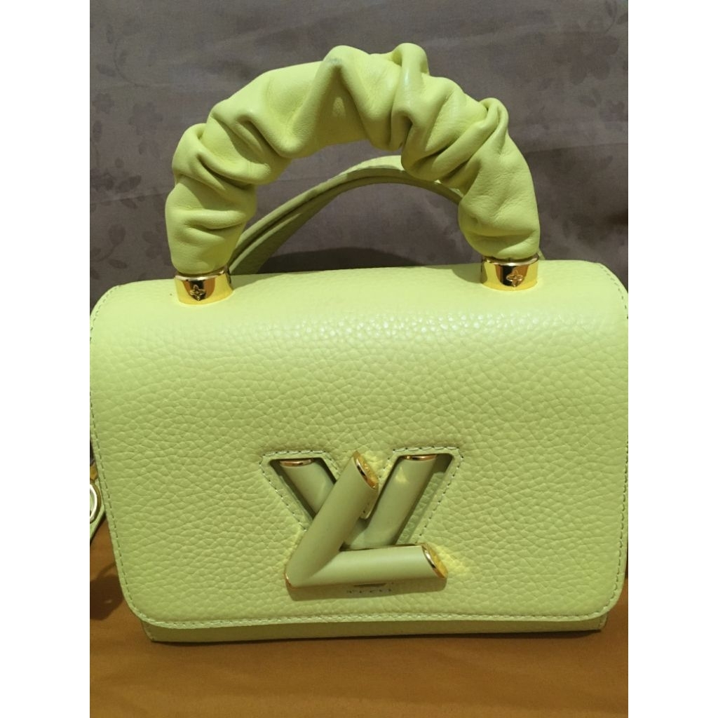 Tas LV Louis Vitton Twist Mirror New