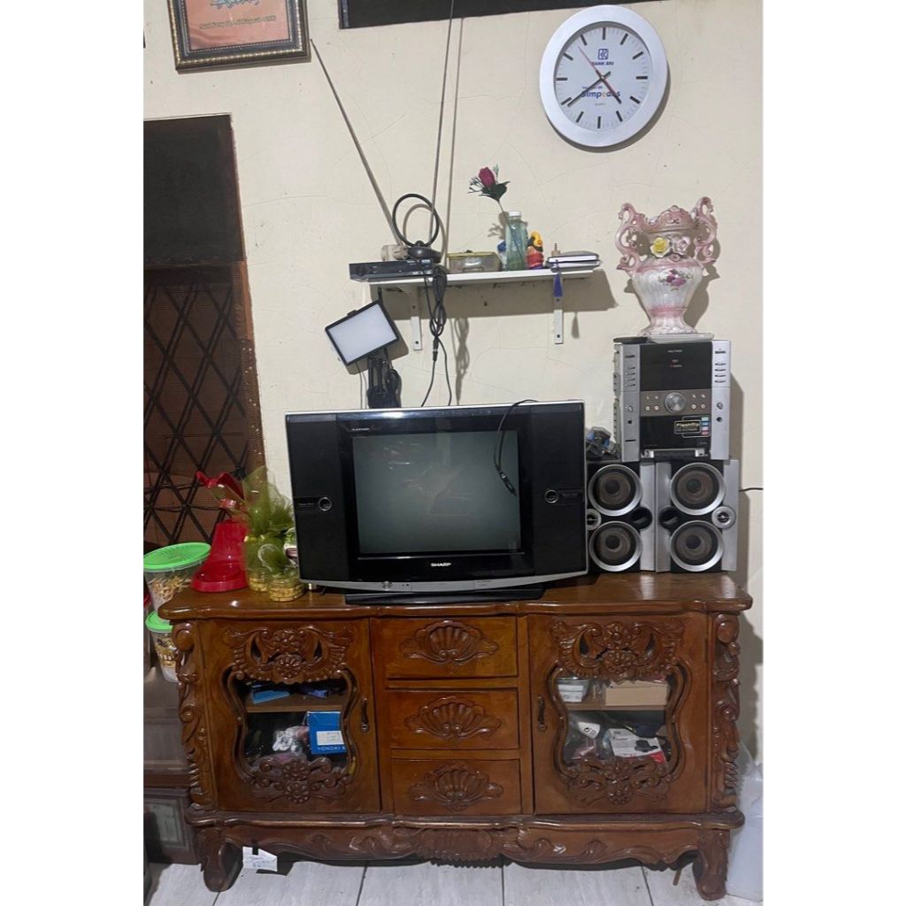 Lemari Tv - Buffet Tv - VINTAGE
