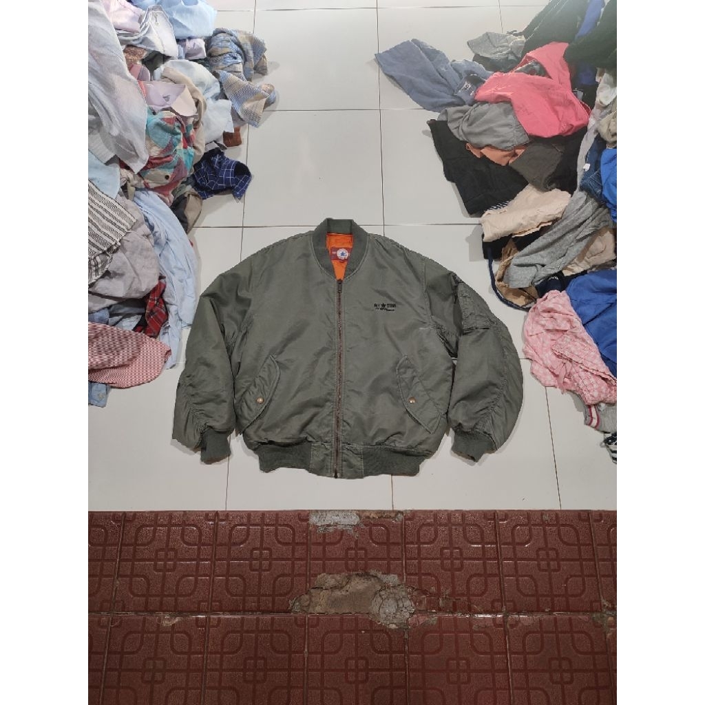 Bomber Converse
