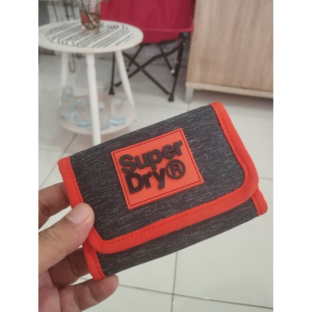dompet keren superdry