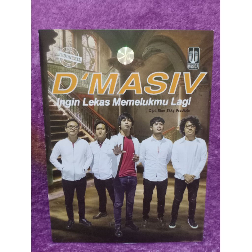 VCD D MASIV INGIN LEKAS MEMELUKMU LAGI
