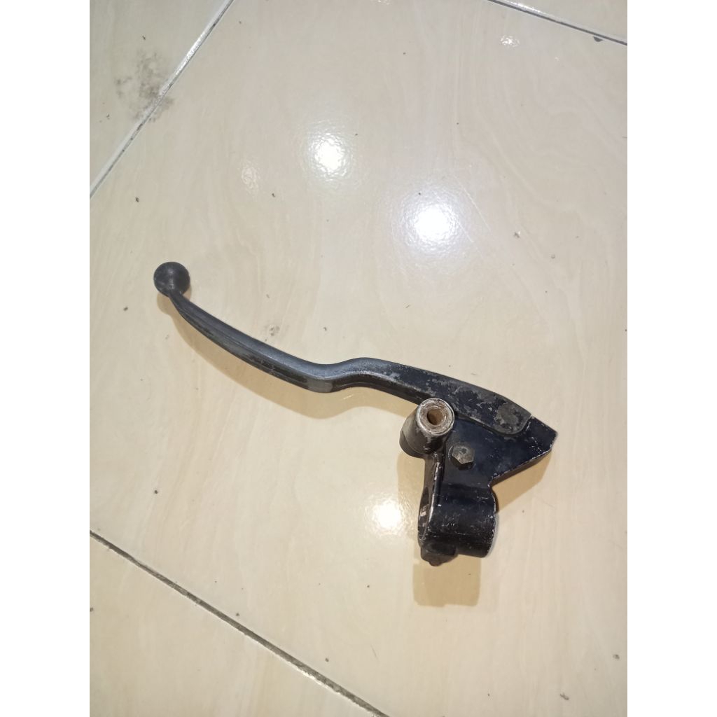 Rumah handle hendel tuas kopling rumah kopling Suzuki Satria 2 tak original
