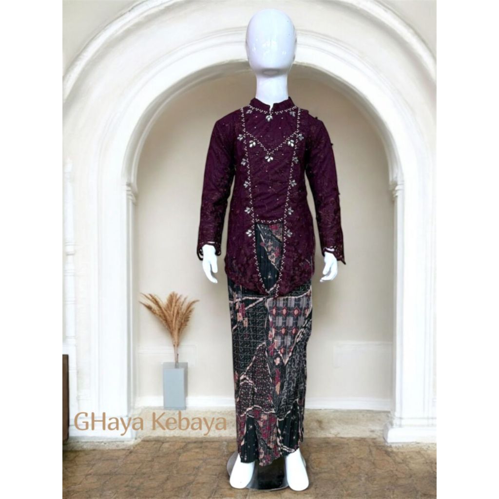 Abyaz/free hijab Kebaya kutubaru encim anak/Kebaya anak terbari elegan