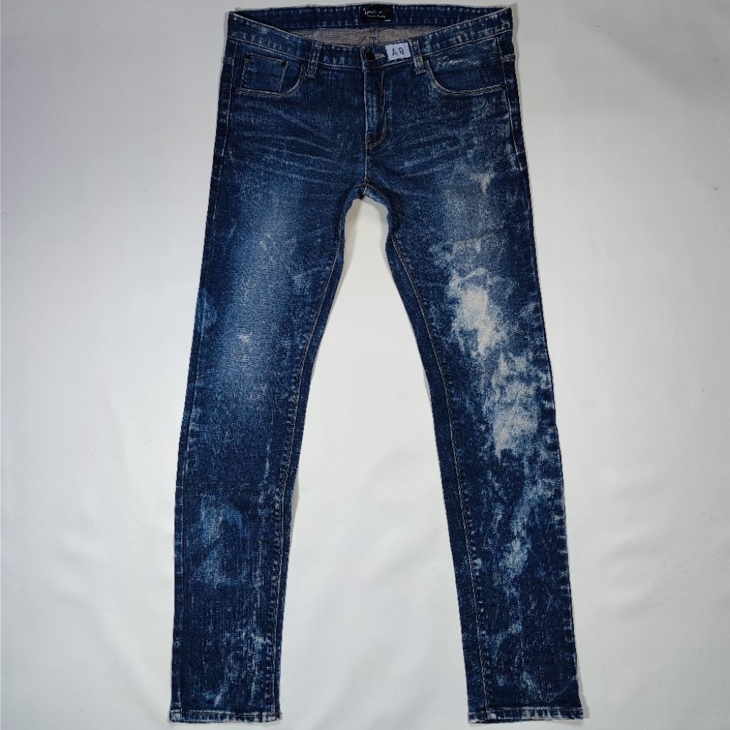 (MOHON BACA DESKRIPSI) NUMBER NINE TAKAHIRO MIYASHITA ACID WASH STRETCH JEANS