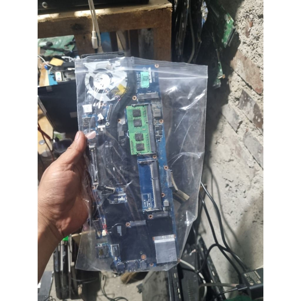 motherboard dell E7250 procesor i7 gen 4