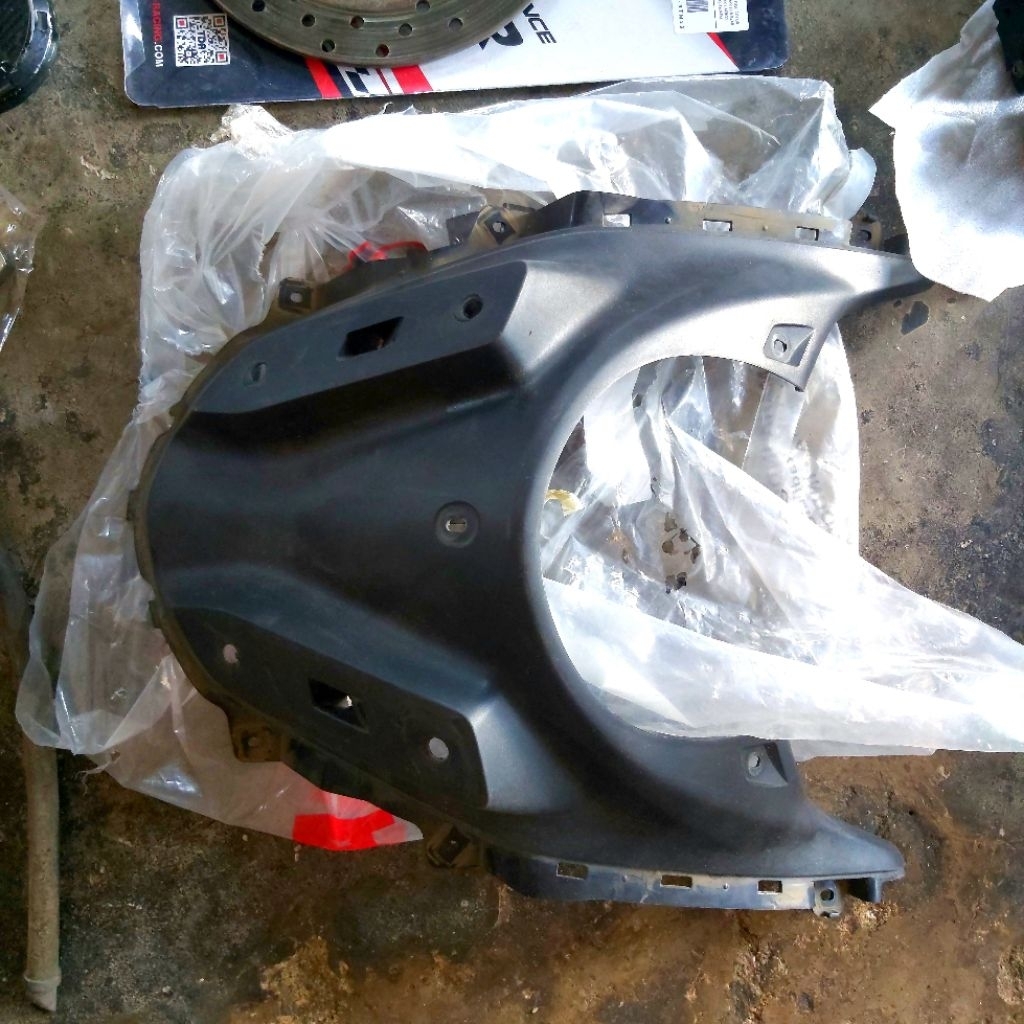 Cover Windshield Atas Headlamp Original Copotan Yamaha Nmax Old