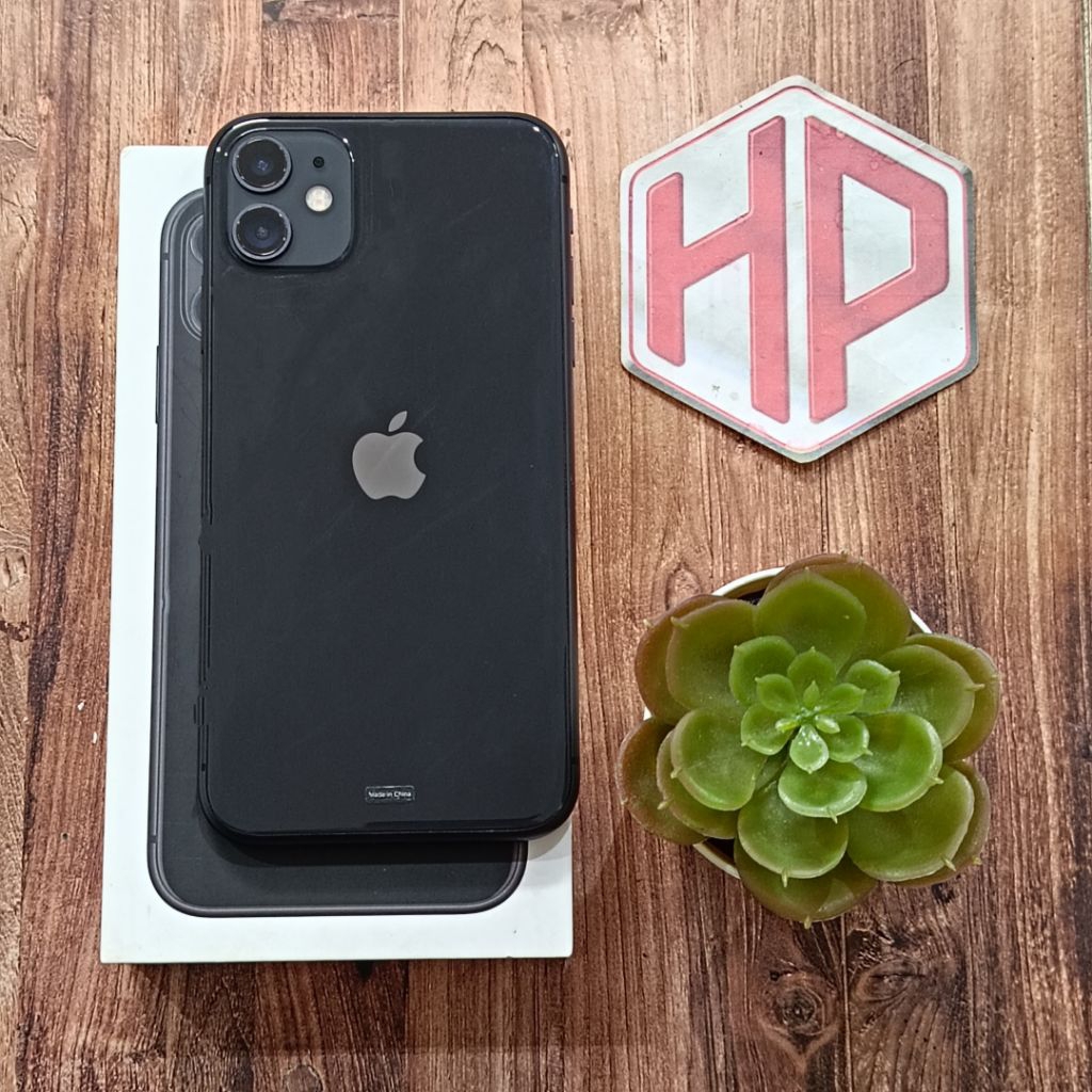 iPhone 11 64 GB Garansi Resmi iBox Indonesia Second Bekas Original