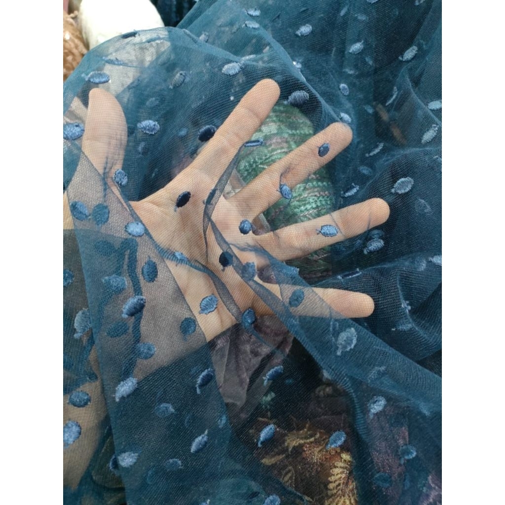 kain tile dot meteran - harga/0,5m  - kain tile bordir dot timbul - kain tile dot premium - bahan ti