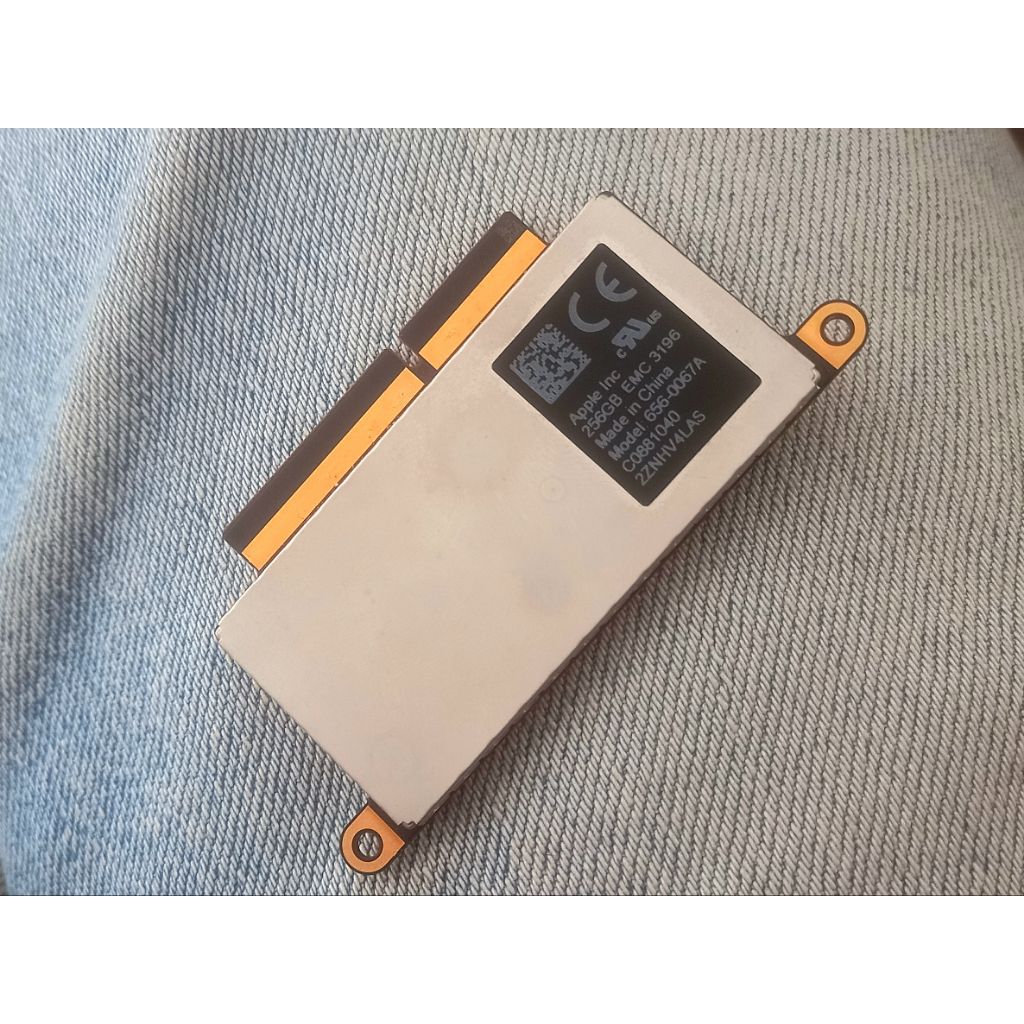 ssd macbook pro 13inch 2017 256gb original a1708