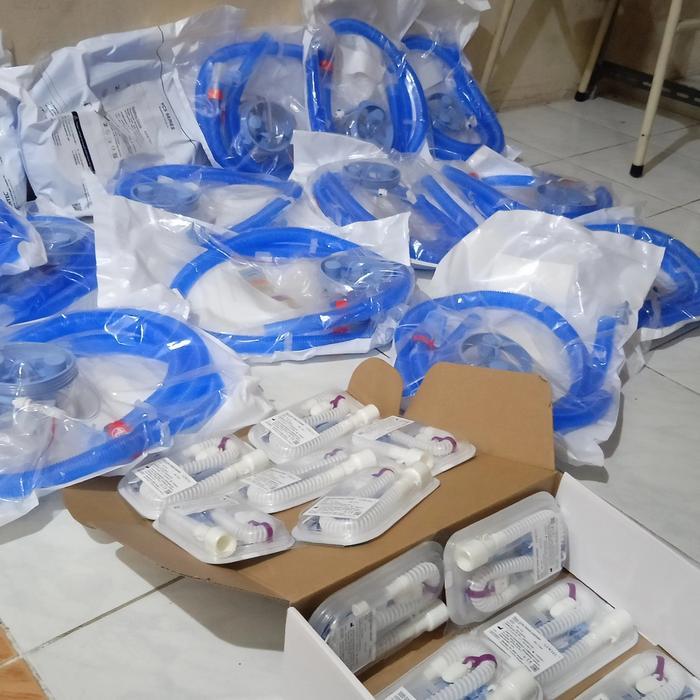 Ready circuit HFNC set plus nasal cannul