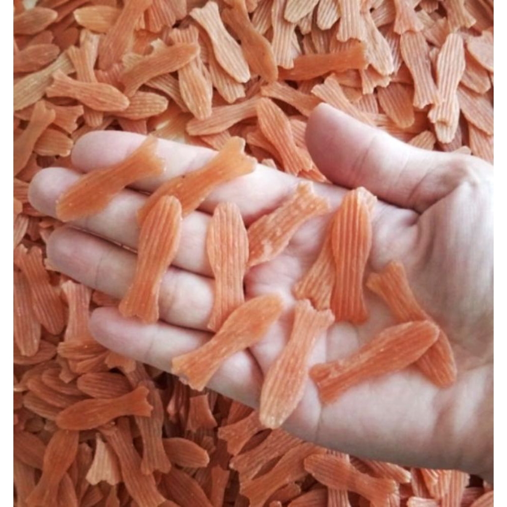 Kerupuk Mentah Merah Bentuk Ikan Rasa Udang 200 & 400 gr • Kemasan Repack Merk Wilco Fuji Siantar To