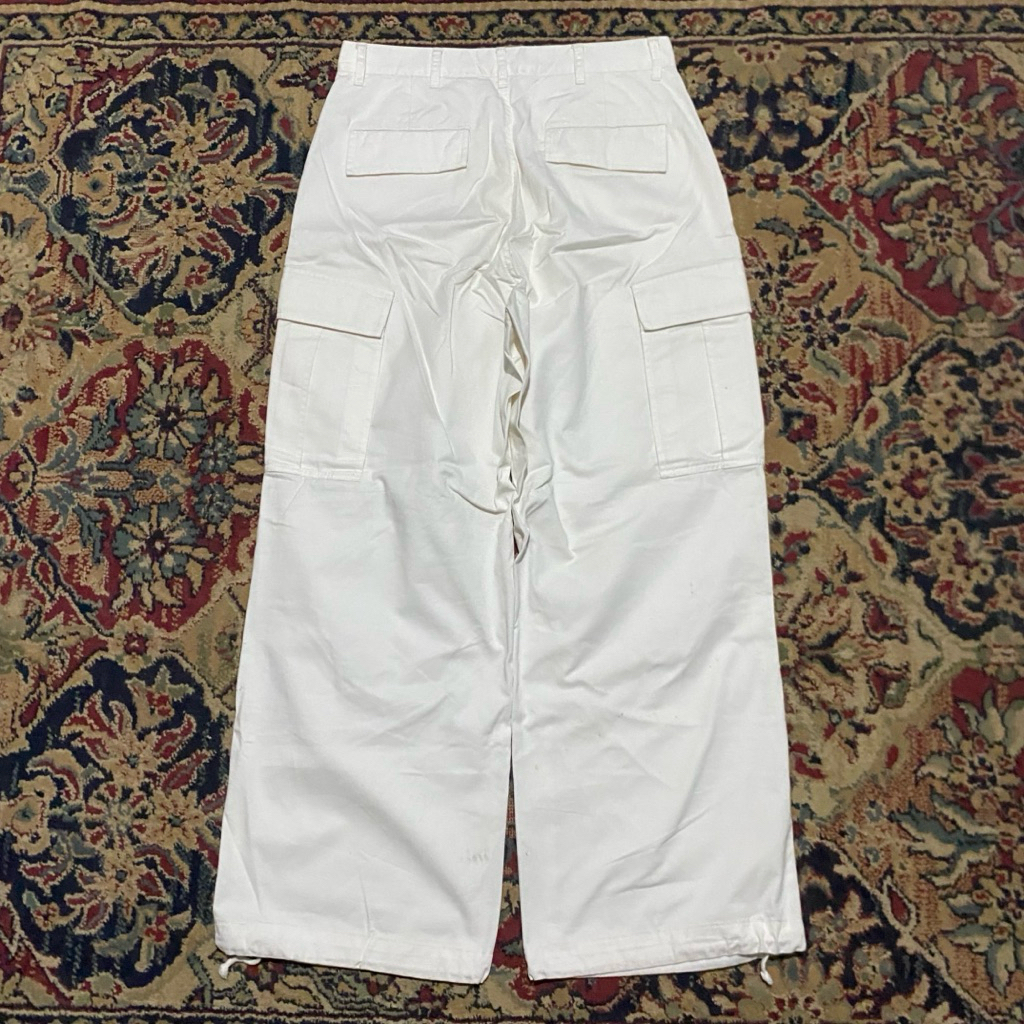 Wego Japan Cargo Pants Putih Size L W41 L104 LPaha36 OL28 Lingkar Pinggang 82 cm Panjang 104 cm Ling
