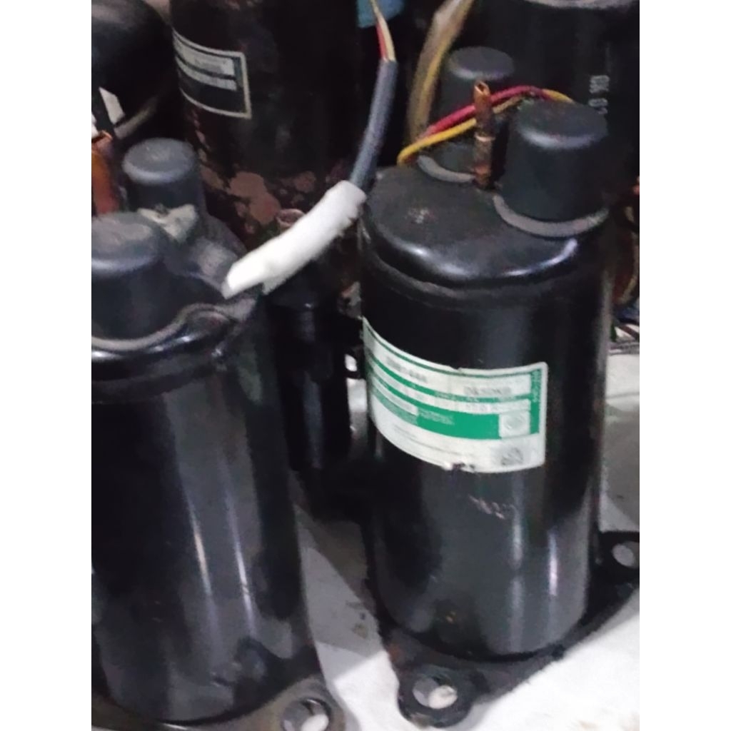 kompresor AC setengah PK siap pake