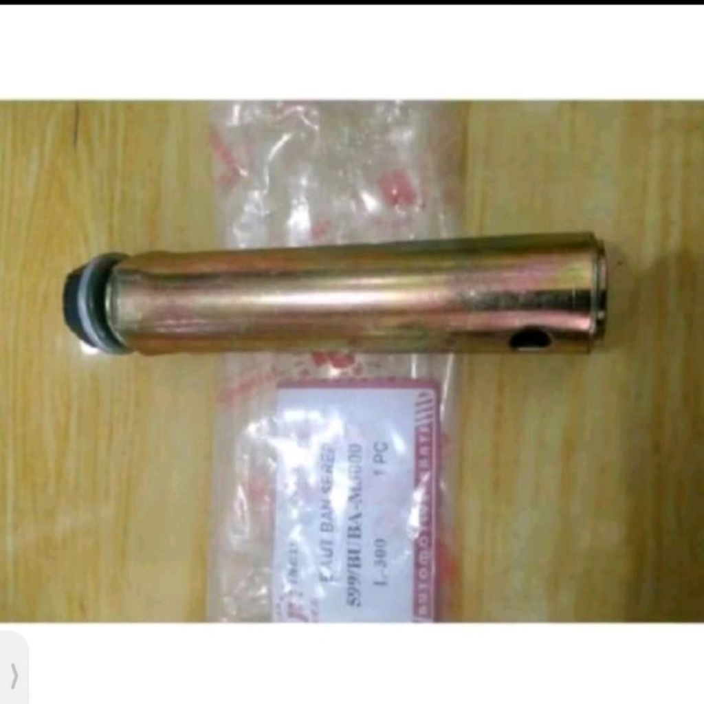 Baut gantungan ban serep L300.