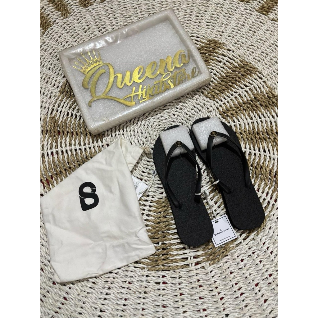 Signature Flatform Flip Flop Buttonscarves Warna Black