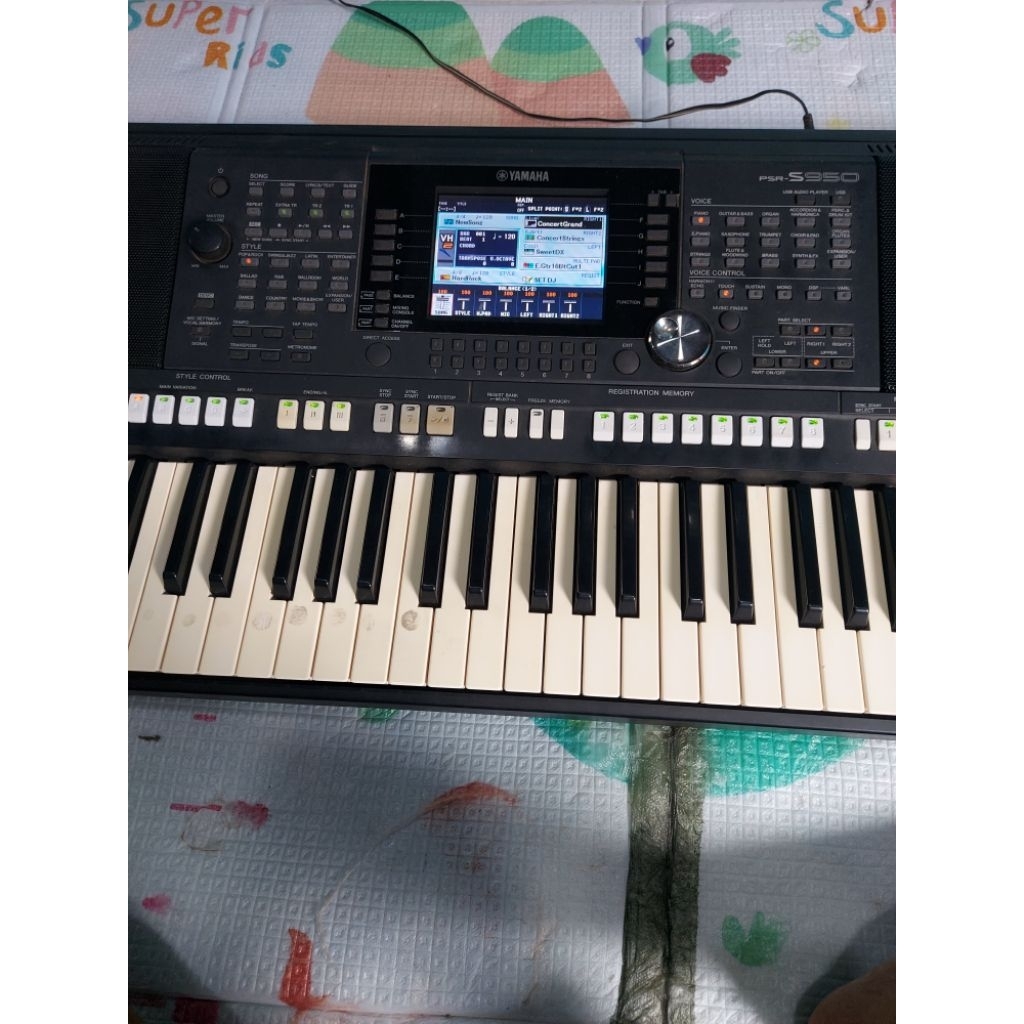 YAMAHA PSR S950 SEMPLING