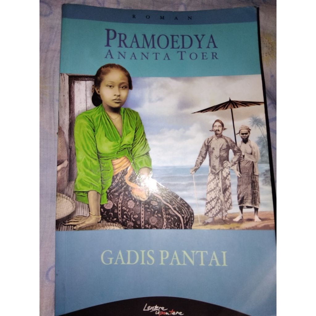 Preloved Buku Gadis Pantai—Pramoedya Ananta Toer