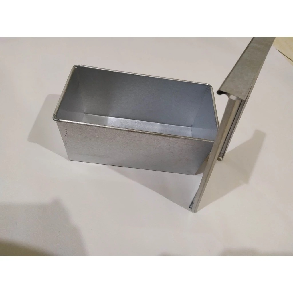 LOYANG ROTI TAWAR TUTUP Loyang Roti Tawar Tutup/Loyang