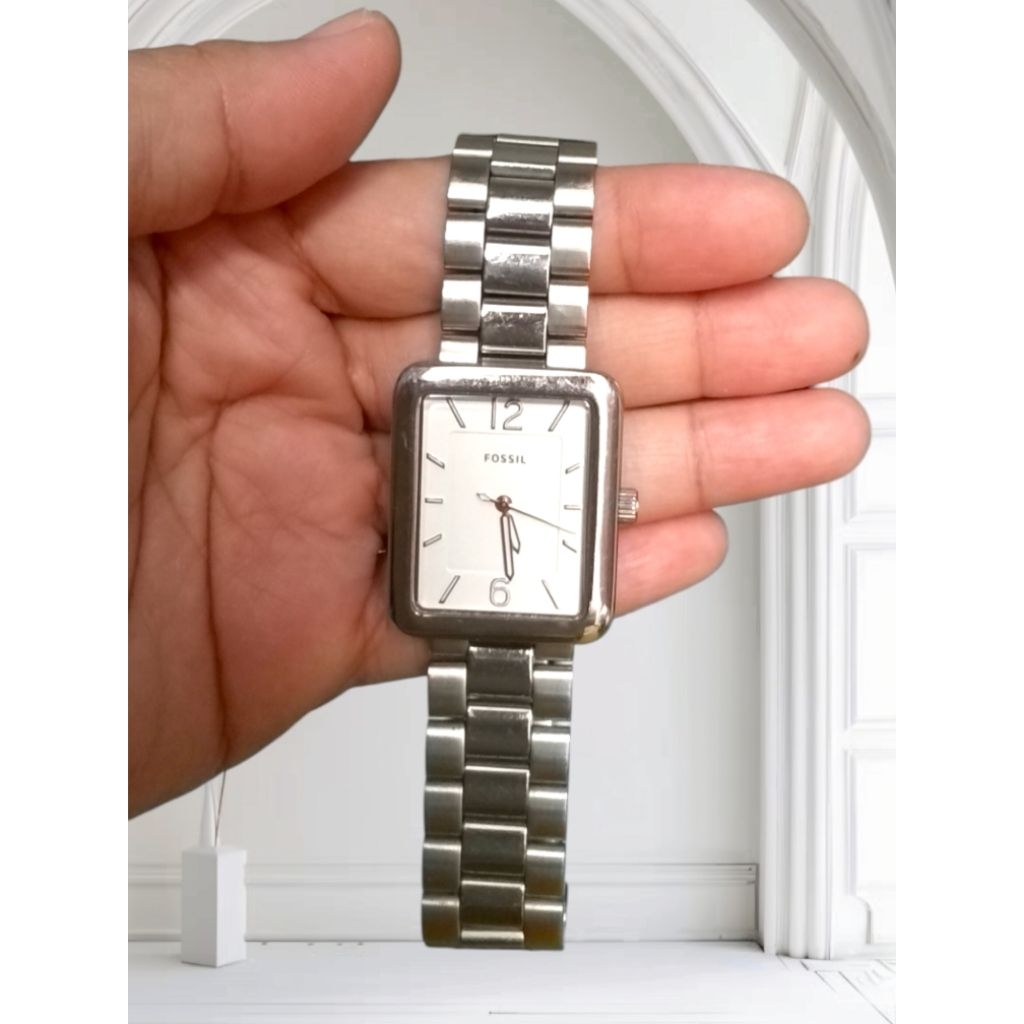 Preloved Jam Tangan Wanita Fo5 5il Kotak Silver