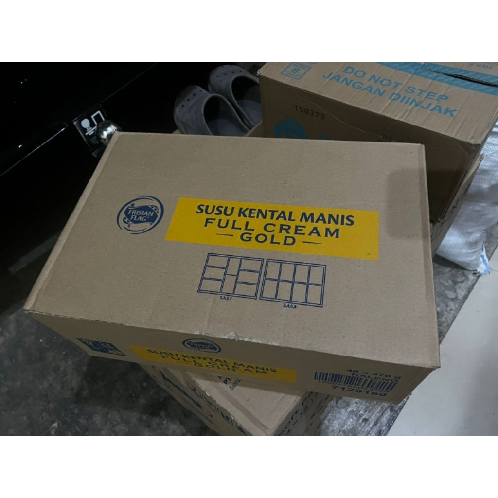 Susu Kental manis/ susu Frisian flag gold kaleng (1 dus isi 48klg)