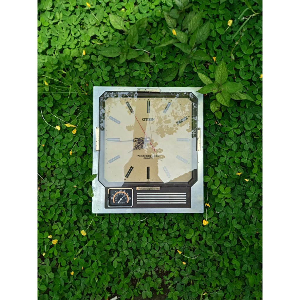 jam dinding citizen quartz normal vintage display lawas kuno
