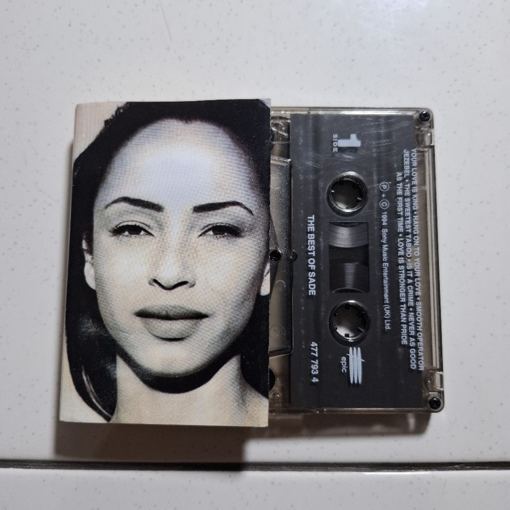 Kaset Pita Musik The Best Of Sade