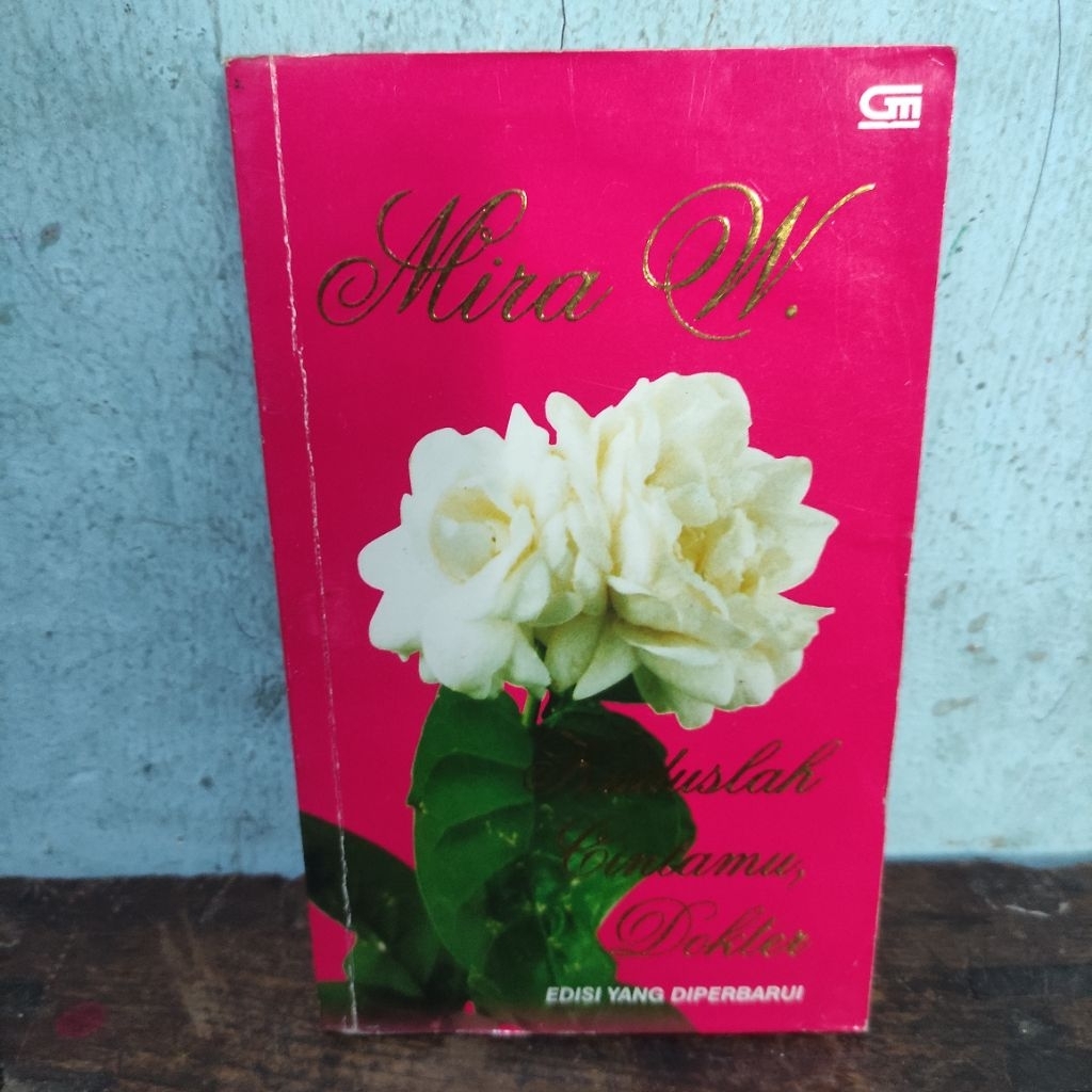 NOVEL KUDUSLAH CINTAMU DOKTER