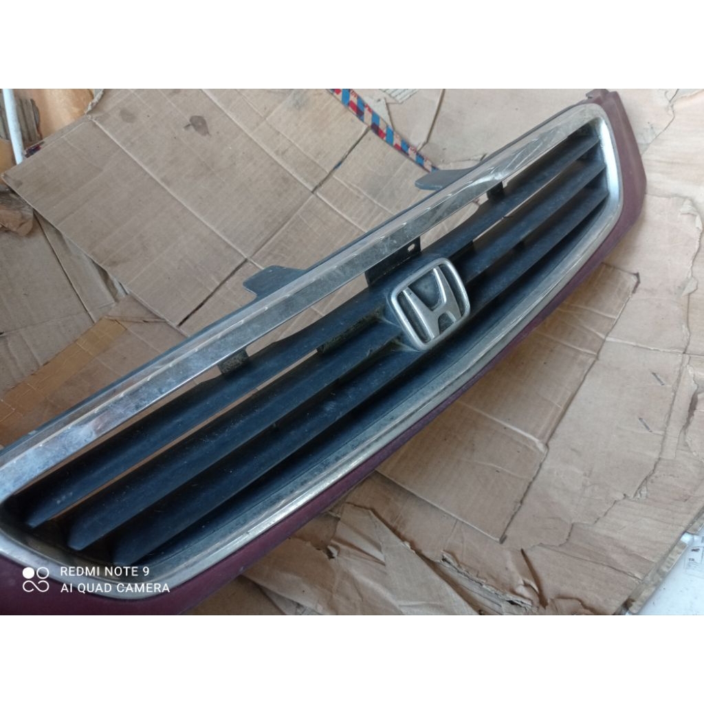 Grill original Honda City z 96-2001